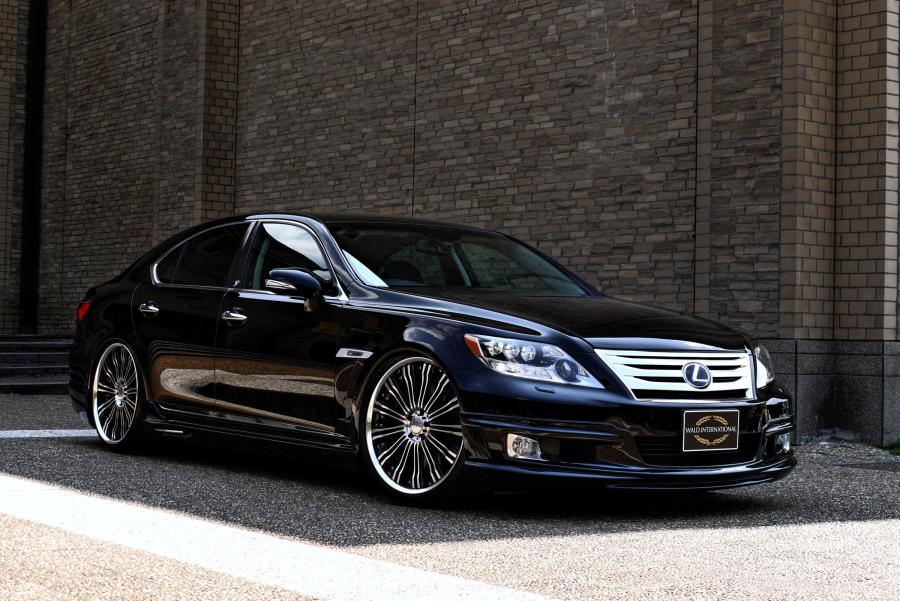  Lexus LS600h Executive Line by Wald 2010 года  (фото 75 из 81)